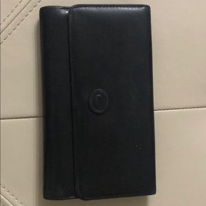 Dooney and Bourke clutch wallet